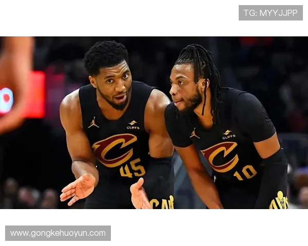 考辛斯直言加兰米切尔不合拍骑士或该重塑建队核心双后卫时代走向终结